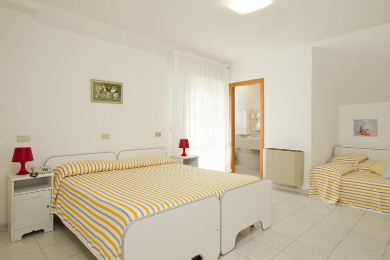 Hotel La Maestra Grottammare Δωμάτιο φωτογραφία