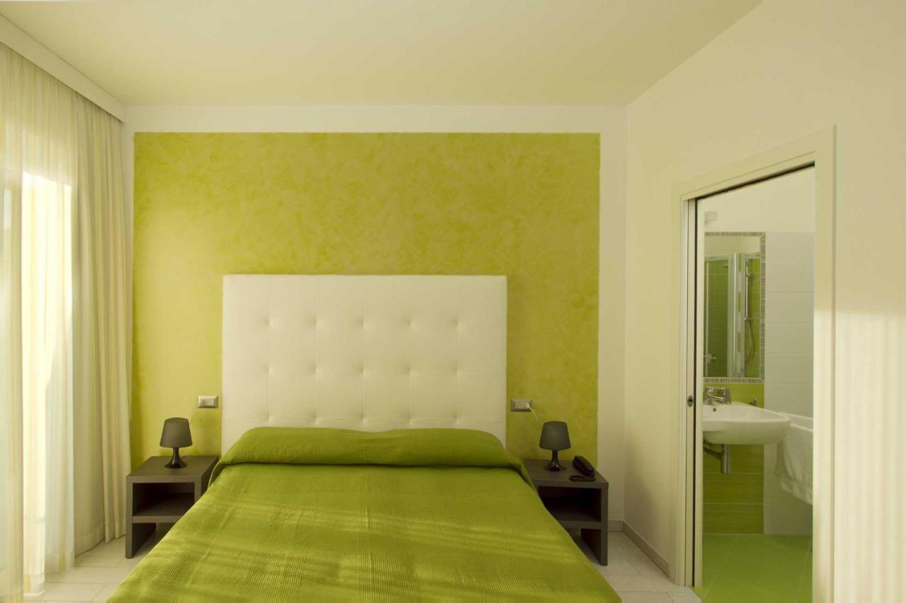 Hotel La Maestra Grottammare Εξωτερικό φωτογραφία
